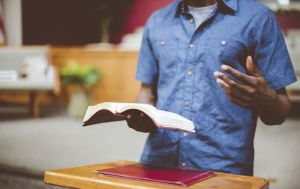 Featured-Article_Preaching_p35 A Preacher’s Holistic Health